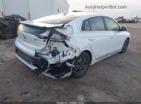 KMHC75LC8NU273484 2022 HYUNDAI IONIQ HYBRID White Задня права чверть