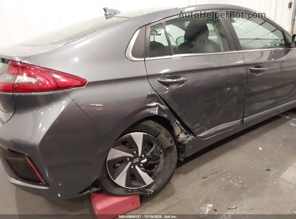 KMHC75LC9HU056417 2017 HYUNDAI IONIQ HYBRID Gray Widok z przodu