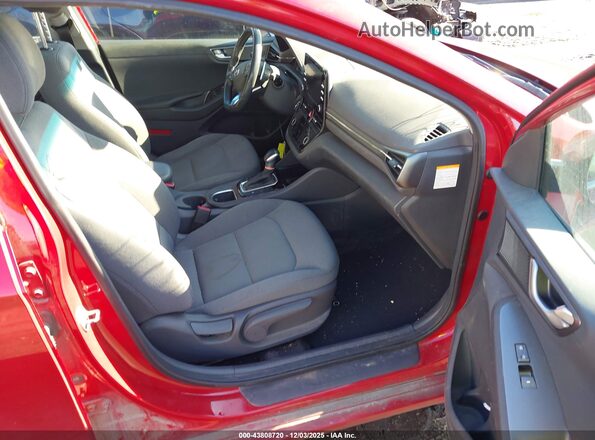 KMHC75LCXNU285586 2022 HYUNDAI IONIQ HYBRID Red Вид салону спереду
