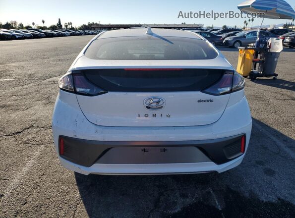 KMHC75LJ1LU061781 2020 HYUNDAI IONIQ White Вид ззаду