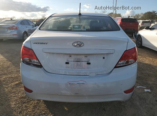 KMHCT4AE6GU132619 2016 HYUNDAI ACCENT White Вид ззаду