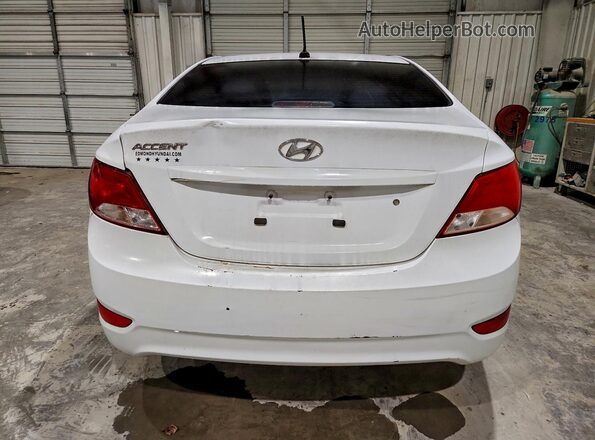 KMHCT4AE8HU274181 2017 HYUNDAI ACCENT Белый Вид сзади