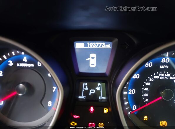 KMHD35LH0HU350185 2017 HYUNDAI ELANTRA GT Blue 