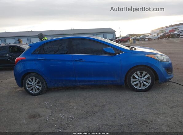 KMHD35LH0HU350185 2017 HYUNDAI ELANTRA GT Blue Սալոնի հետևի տեսք