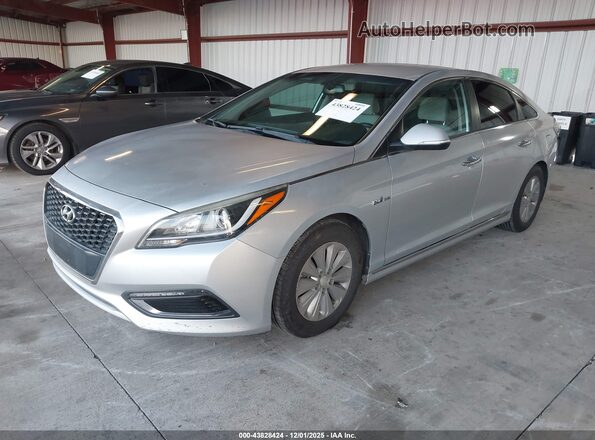 KMHE24L11GA011875 2016 HYUNDAI SONATA HYBRID Серебряный Передняя левая четверть