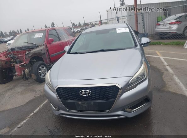 KMHE24L11HA055196 2017 HYUNDAI SONATA HYBRID Silver Вид щитка приладів
