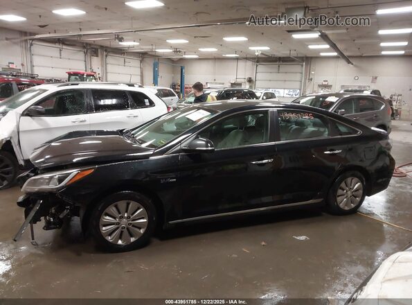 KMHE24L16HA059535 2017 HYUNDAI SONATA HYBRID Black 
