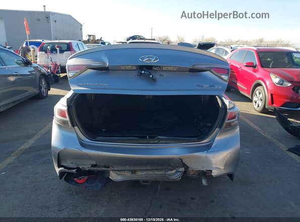 KMHE24L17GA028325 2016 HYUNDAI SONATA HYBRID Silver 