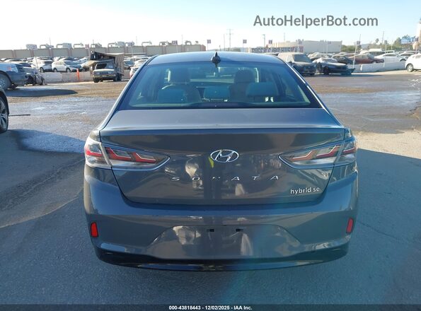 KMHE24L33KA093599 2019 HYUNDAI SONATA HYBRID Gray 