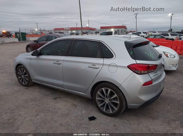 KMHH35LE0JU062972 2018 HYUNDAI ELANTRA GT Silver Widok wnętrza 360 stopni