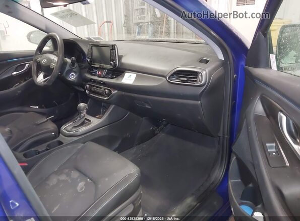 KMHH35LE1LU137794 2020 HYUNDAI ELANTRA GT Blue Вид салону спереду