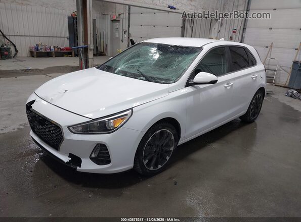 KMHH35LE3KU090945 2019 HYUNDAI ELANTRA GT White Front left