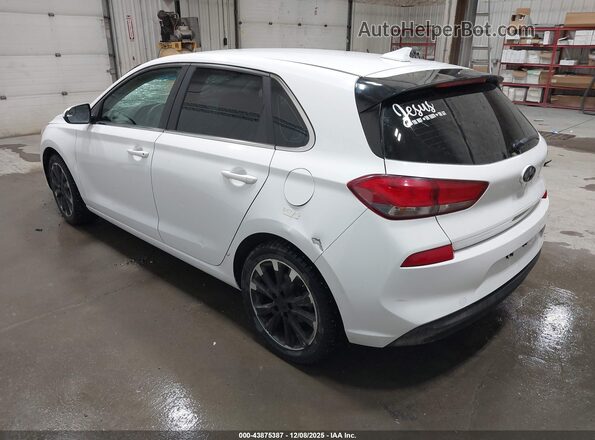 KMHH35LE3KU090945 2019 HYUNDAI ELANTRA GT White Rear left