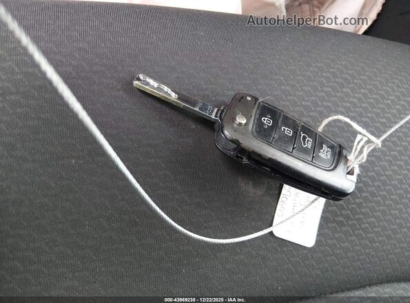 KMHH35LE6KU090695 2019 HYUNDAI ELANTRA GT Black Вид панелі приладів