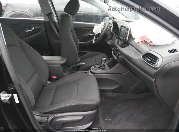 KMHH35LE6KU090695 2019 HYUNDAI ELANTRA GT Black Вид салону спереду