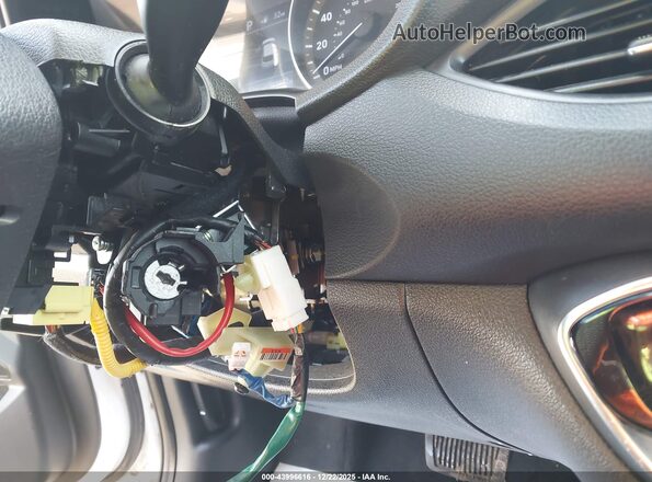 KMHH35LE8KU091783 2019 HYUNDAI ELANTRA GT White 