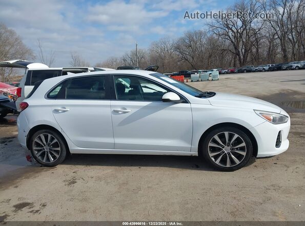 KMHH35LE8KU091783 2019 HYUNDAI ELANTRA GT White Սալոնի հետևի տեսք