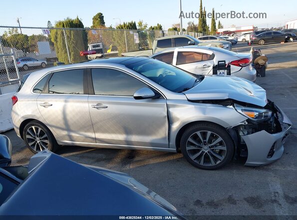 KMHH35LE9JU008764 2018 HYUNDAI ELANTRA GT Серебряный 
