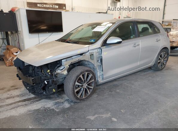 KMHH35LEXJU063059 2018 HYUNDAI ELANTRA GT Серебряный 