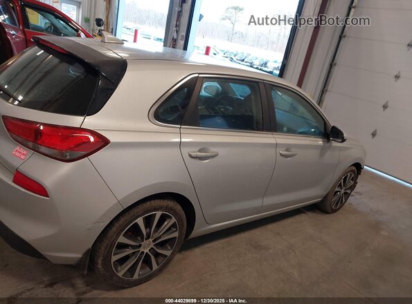 KMHH35LEXJU063059 2018 HYUNDAI ELANTRA GT Серебряный 