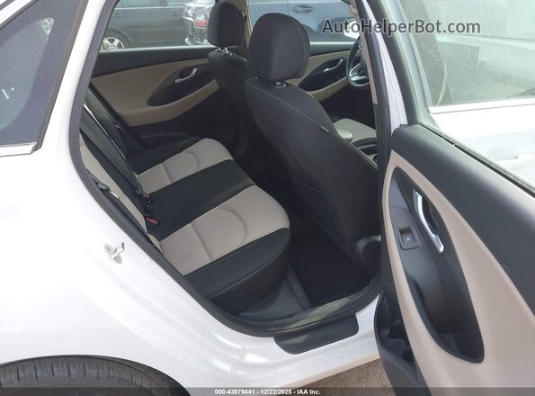 KMHH35LEXJU074109 2018 HYUNDAI ELANTRA GT Белый Вид наклейки с VIN-кодом