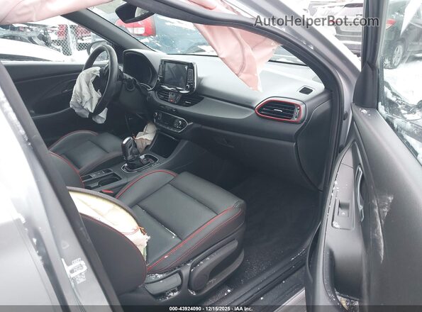 KMHH55LC4LU145719 2020 HYUNDAI ELANTRA GT Silver Front interior view