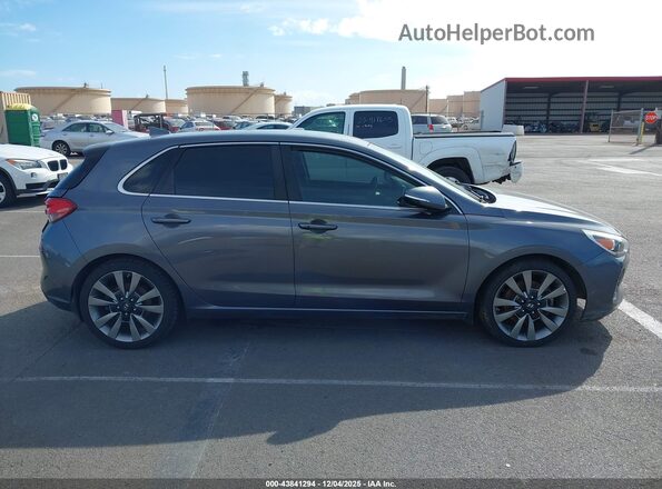 KMHH55LC5JU040992 2018 HYUNDAI ELANTRA GT Gray 360 interior view
