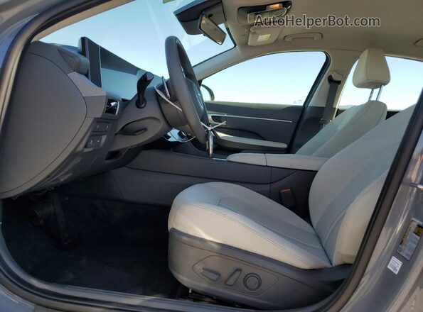 KMHL64JA9RA419705 2024 HYUNDAI SONATA Gray Front interior view