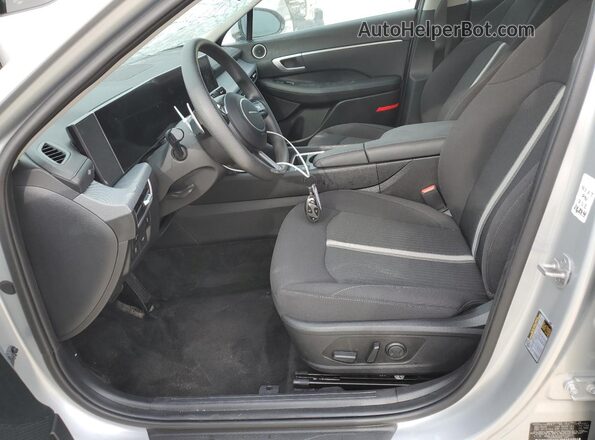 KMHL64JAXSA477957 2025 HYUNDAI SONATA Silver Front interior view
