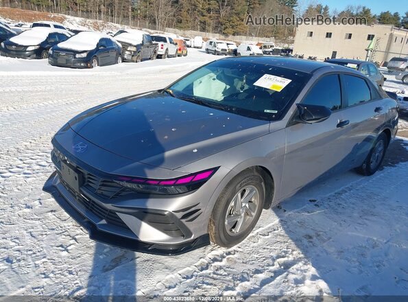 KMHLL4DG2SU030434 2025 HYUNDAI ELANTRA Gray წინა მარცხენა ხედი სამი მეოთხედიდან