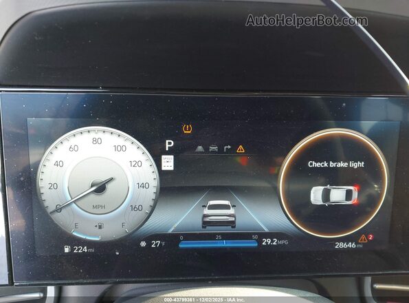 KMHLM4DG5RU768672 2024 HYUNDAI ELANTRA Red Widok tylnych siedzeń