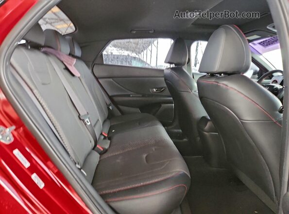 KMHLR4AF2NU327007 2022 HYUNDAI ELANTRA Burgundy Rear seats view