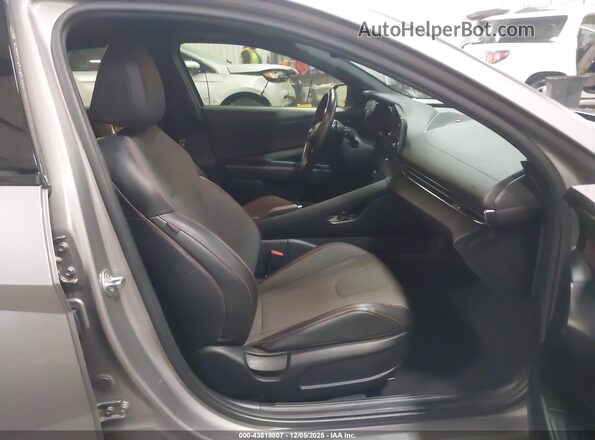 KMHLR4AF4NU267358 2022 HYUNDAI ELANTRA Серый Вид салона спереди