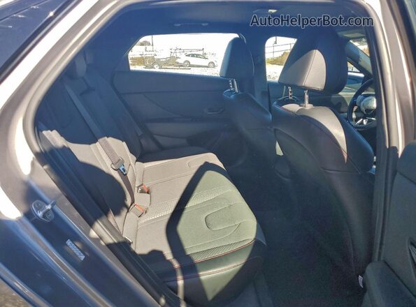KMHLR4AF7NU274868 2022 HYUNDAI ELANTRA Silver Rear seats view