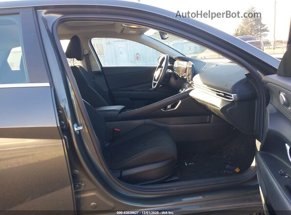 KMHLS4DG1SU999502 2025 HYUNDAI ELANTRA Gray Вид салону спереду