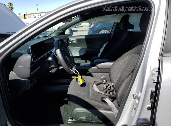 KMHM24AA3SA085614 2025 HYUNDAI IONIQ Gray Widok wnętrza z przodu