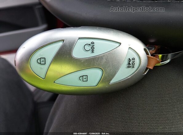 KMHM24AA7PA036746 2023 HYUNDAI IONIQ 6 Красный Вид панели приборов