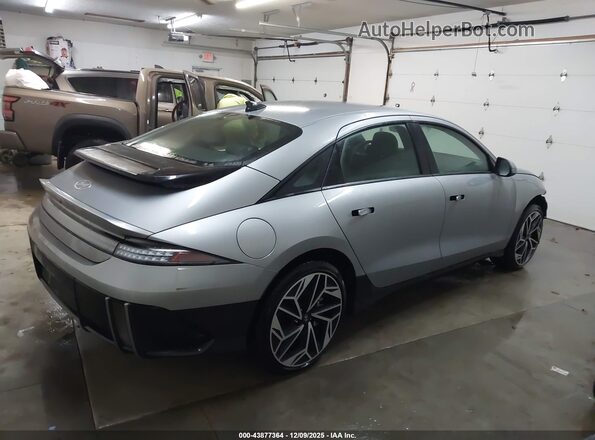 KMHM34AC0RA064356 2024 HYUNDAI IONIQ 6 Silver Հետևի աջ