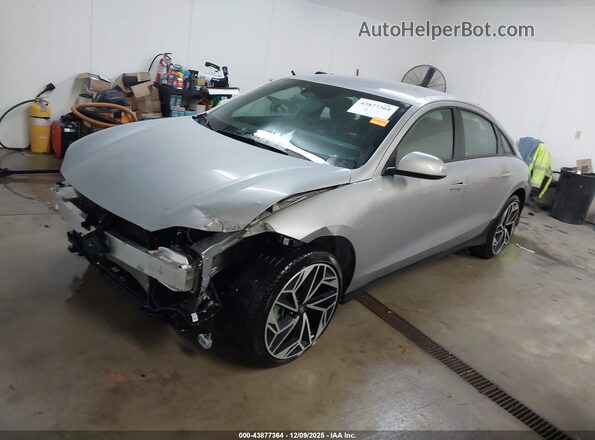 KMHM34AC0RA064356 2024 HYUNDAI IONIQ 6 Silver Առջևի ձախ երեք քառորդ տեսարան