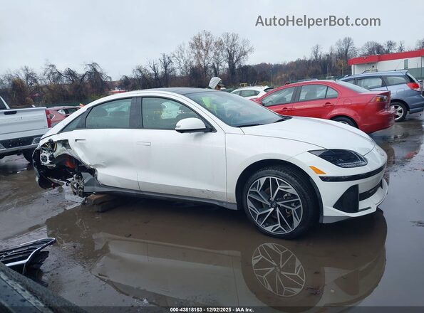 KMHM54AC5PA047950 2023 HYUNDAI IONIQ 6 White 360 interior view