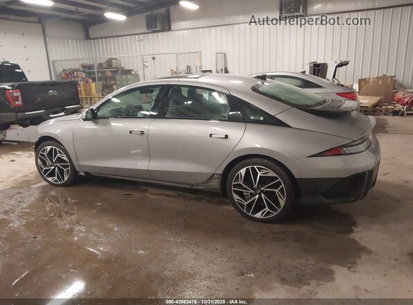 KMHM54AC8RA054877 2024 HYUNDAI IONIQ 6 Silver 