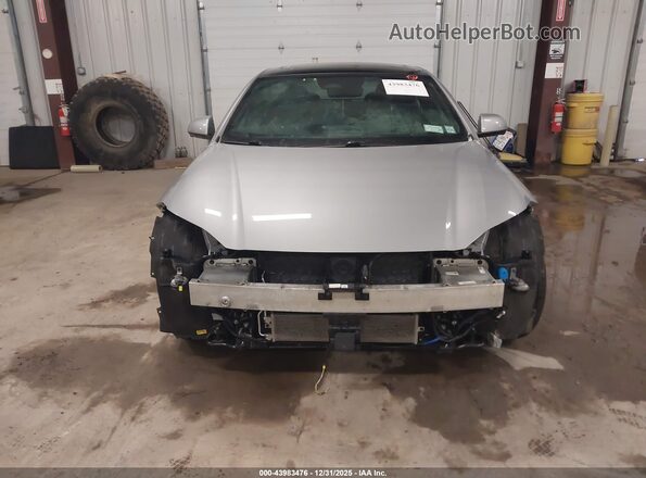 KMHM54AC8RA054877 2024 HYUNDAI IONIQ 6 Silver Սալոնի հետևի տեսք