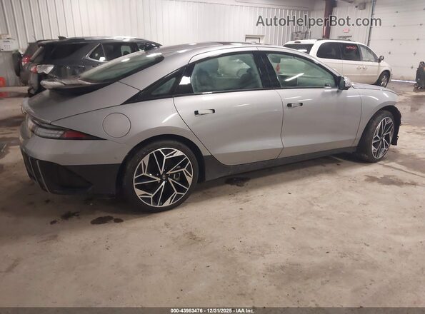 KMHM54AC8RA054877 2024 HYUNDAI IONIQ 6 Silver Հետևի աջ