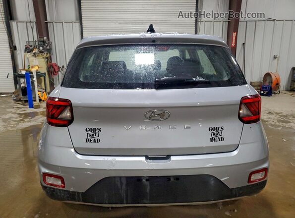 KMHRB8A32LU044986 2020 HYUNDAI VENUE Silver უკანა ხედი