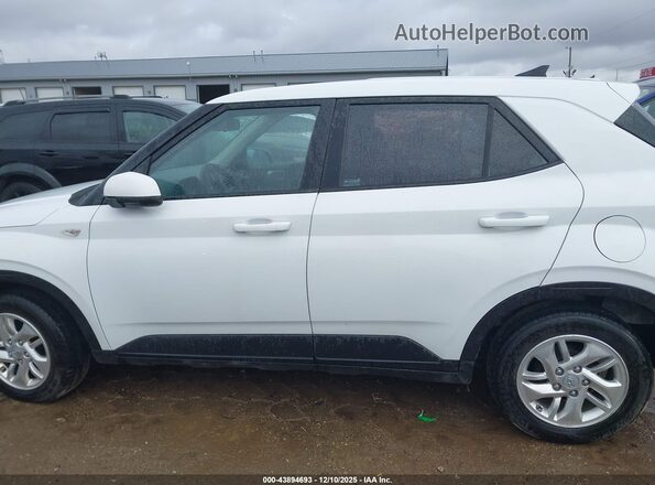 KMHRB8A32MU098385 2021 HYUNDAI VENUE White Widok wnętrza 360 stopni