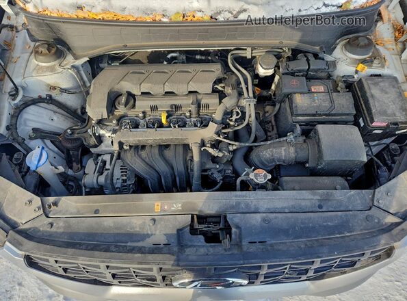KMHRC8A32PU240803 2023 HYUNDAI VENUE Silver Вид задньої частини салону