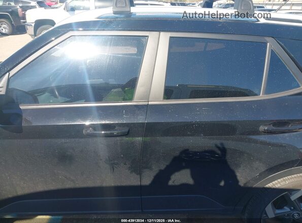 KMHRC8A33RU305127 2024 HYUNDAI VENUE Black Սալոնի 360 աստիճան տեսք