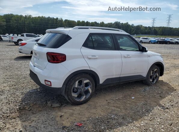 KMHRC8A33SU366113 2025 HYUNDAI VENUE White 