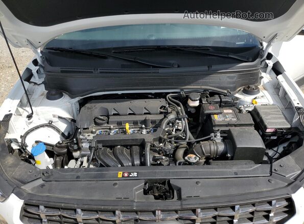 KMHRC8A33SU366113 2025 HYUNDAI VENUE White 