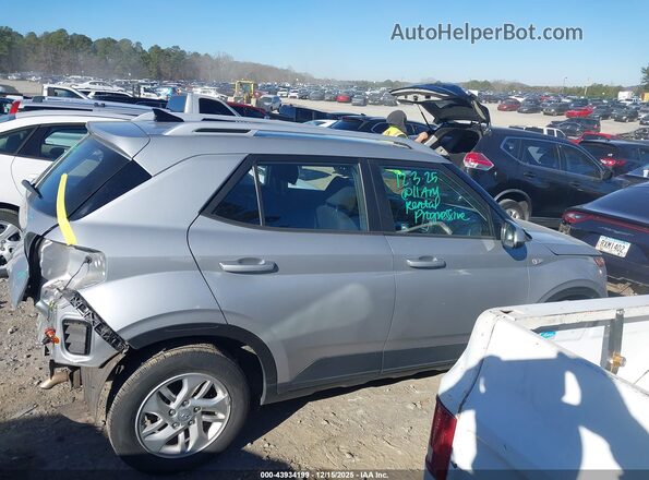KMHRC8A34LU025420 2020 HYUNDAI VENUE Серебряный Вид задней части салона